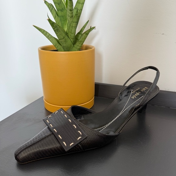 Vintage Kate Spade black leather buckle kitten heel slingback pumps - size 6 - Picture 2 of 6